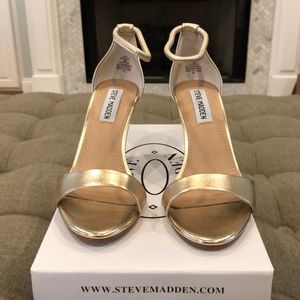 Steve Madden Gold Skye Ankle Strap Sandal. NEW